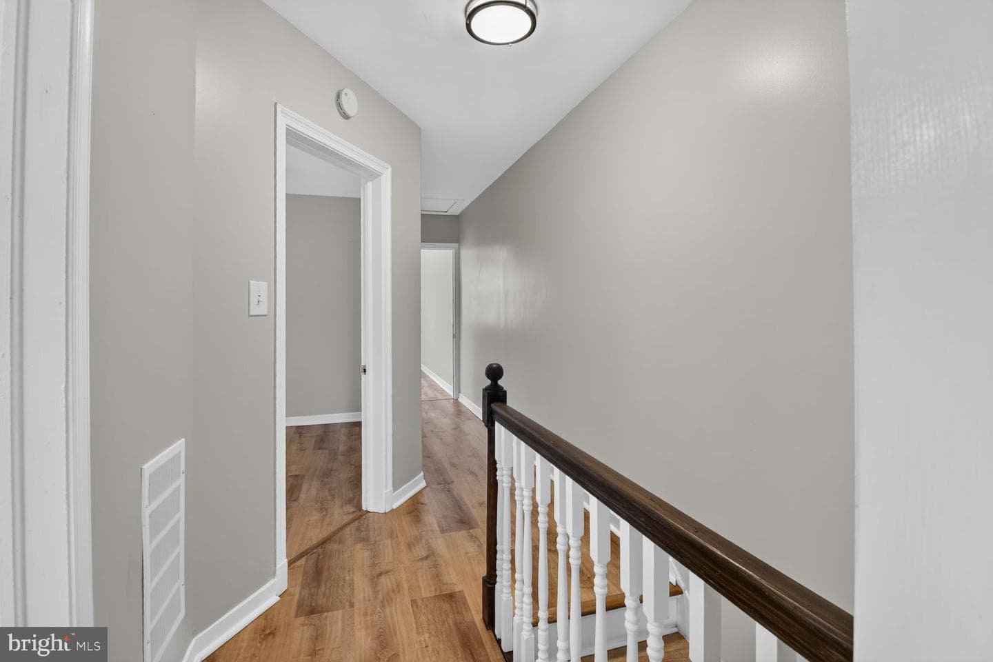 1405 W 37th Street photo 22