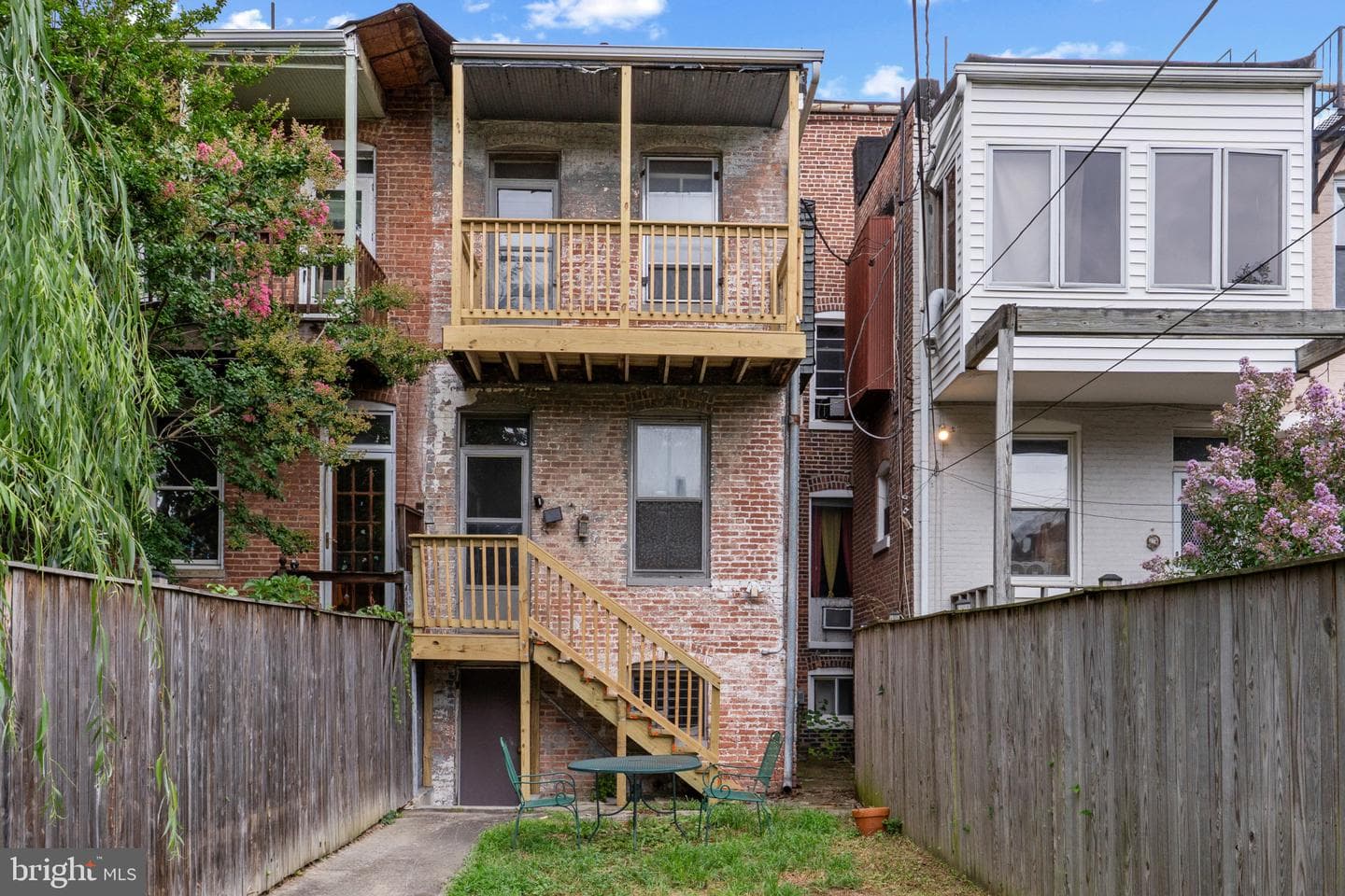 2922 Guilford Avenue photo 36