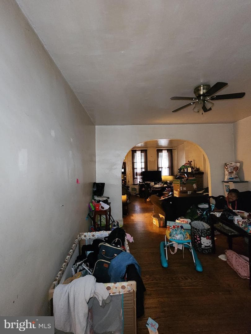 3007 Erdman Avenue photo 28