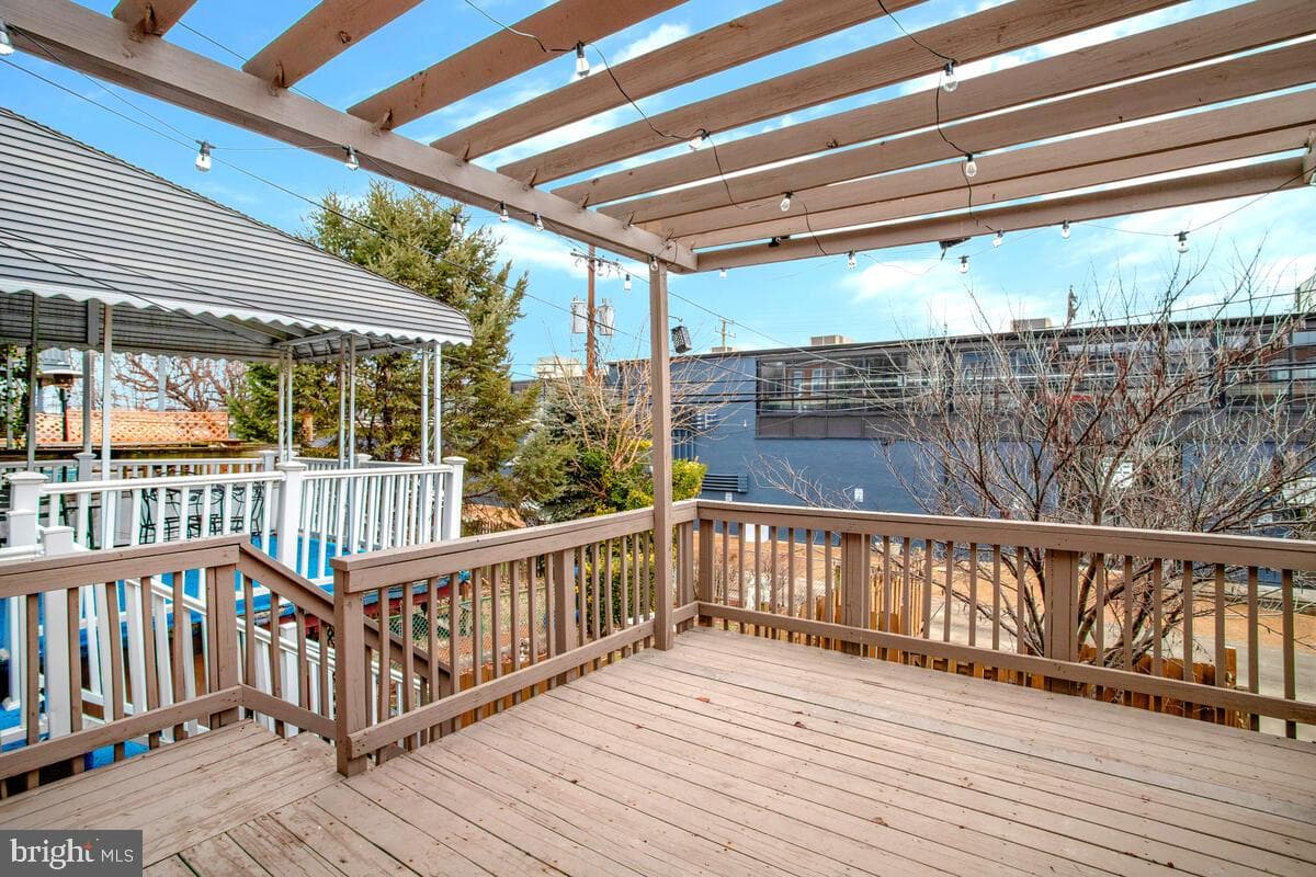 729 Grundy Street photo 33