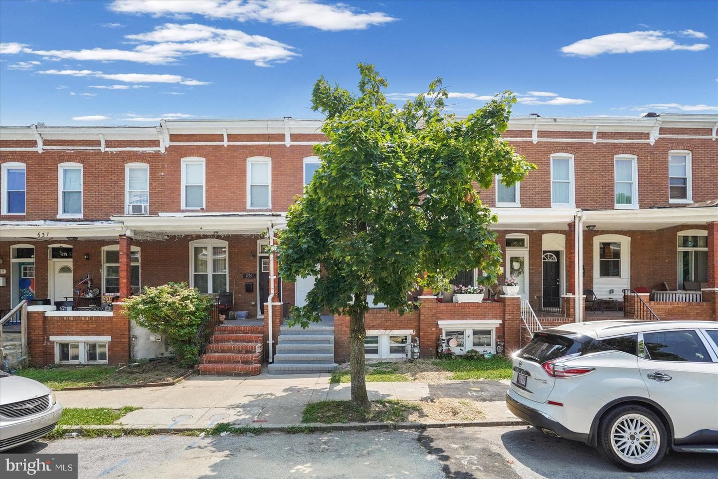633 E 36th Street photo 3