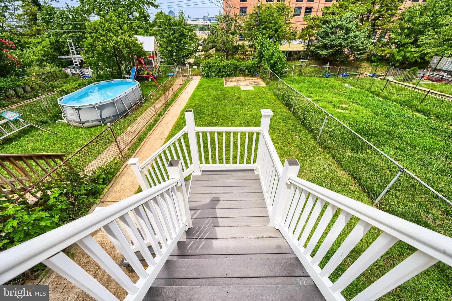 1214 Anglesea Street photo 24