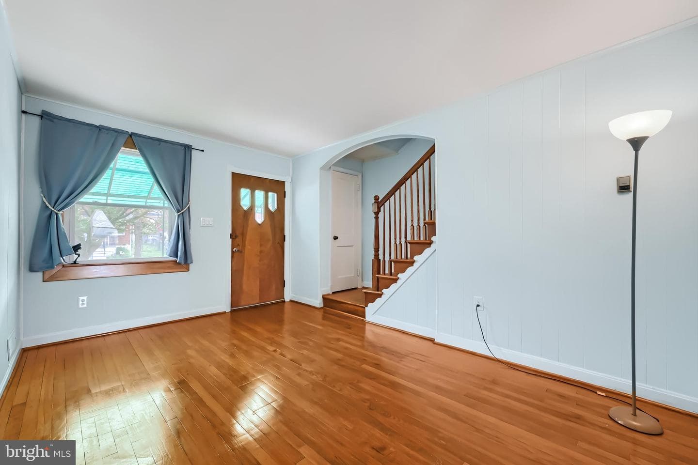 1214 Anglesea Street photo 8