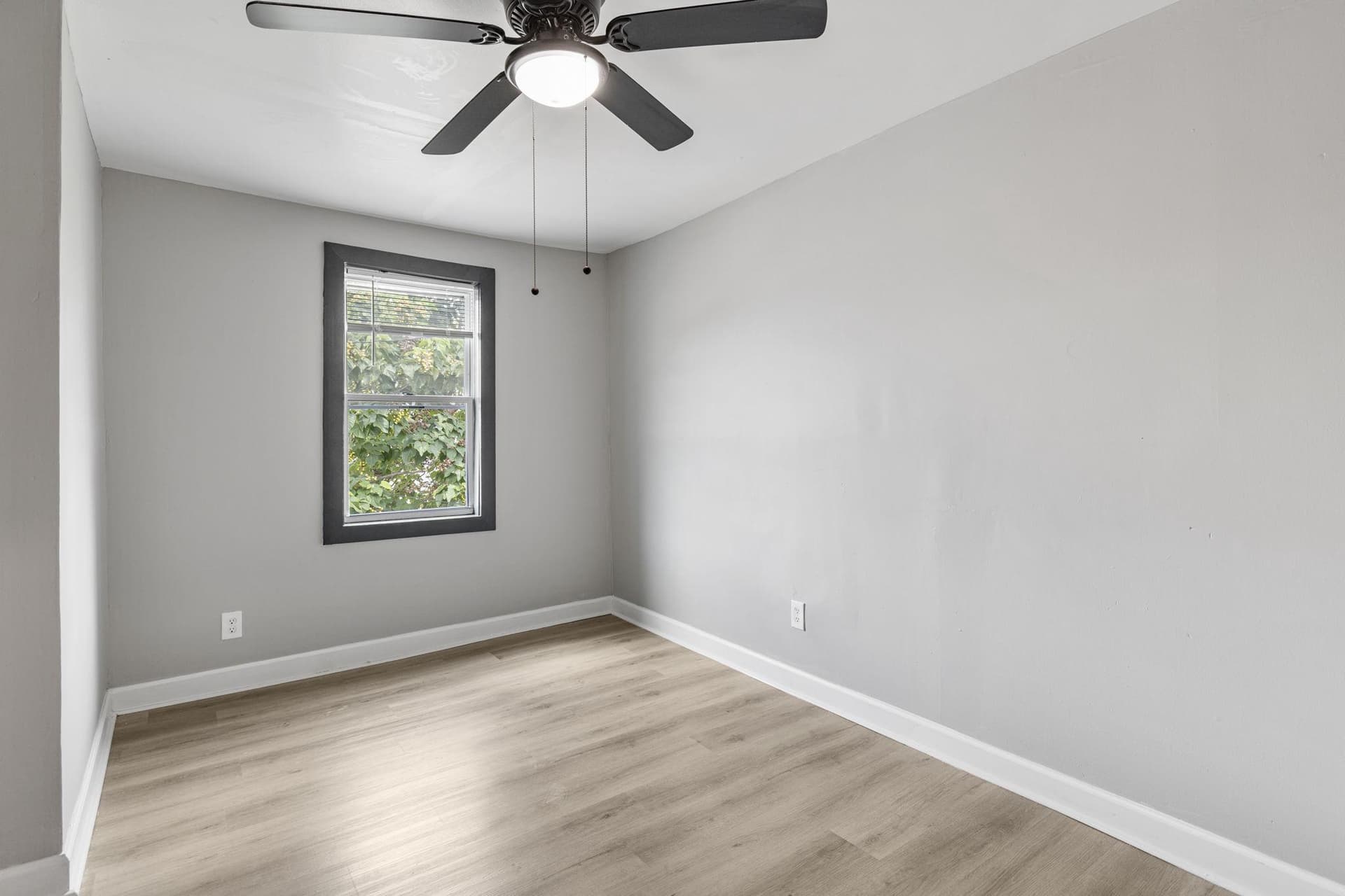 2532 Harford Road photo 14