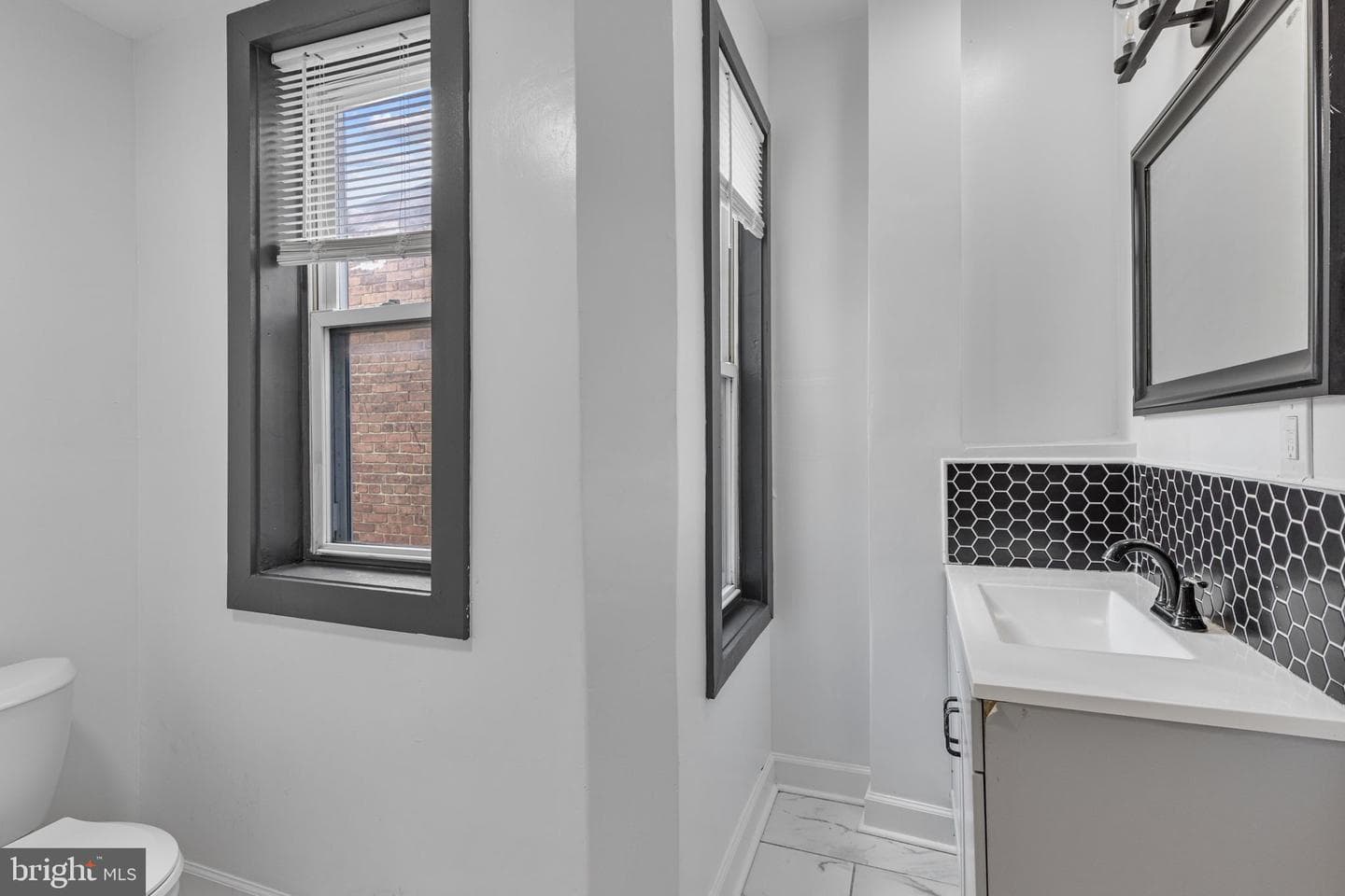 2532 Harford Road photo 16