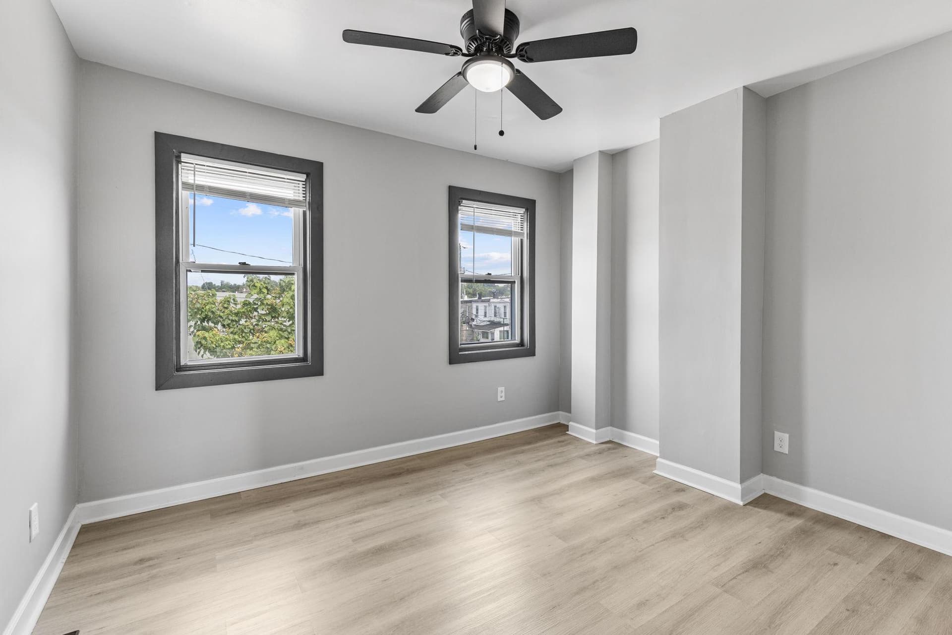 2532 Harford Road photo 22