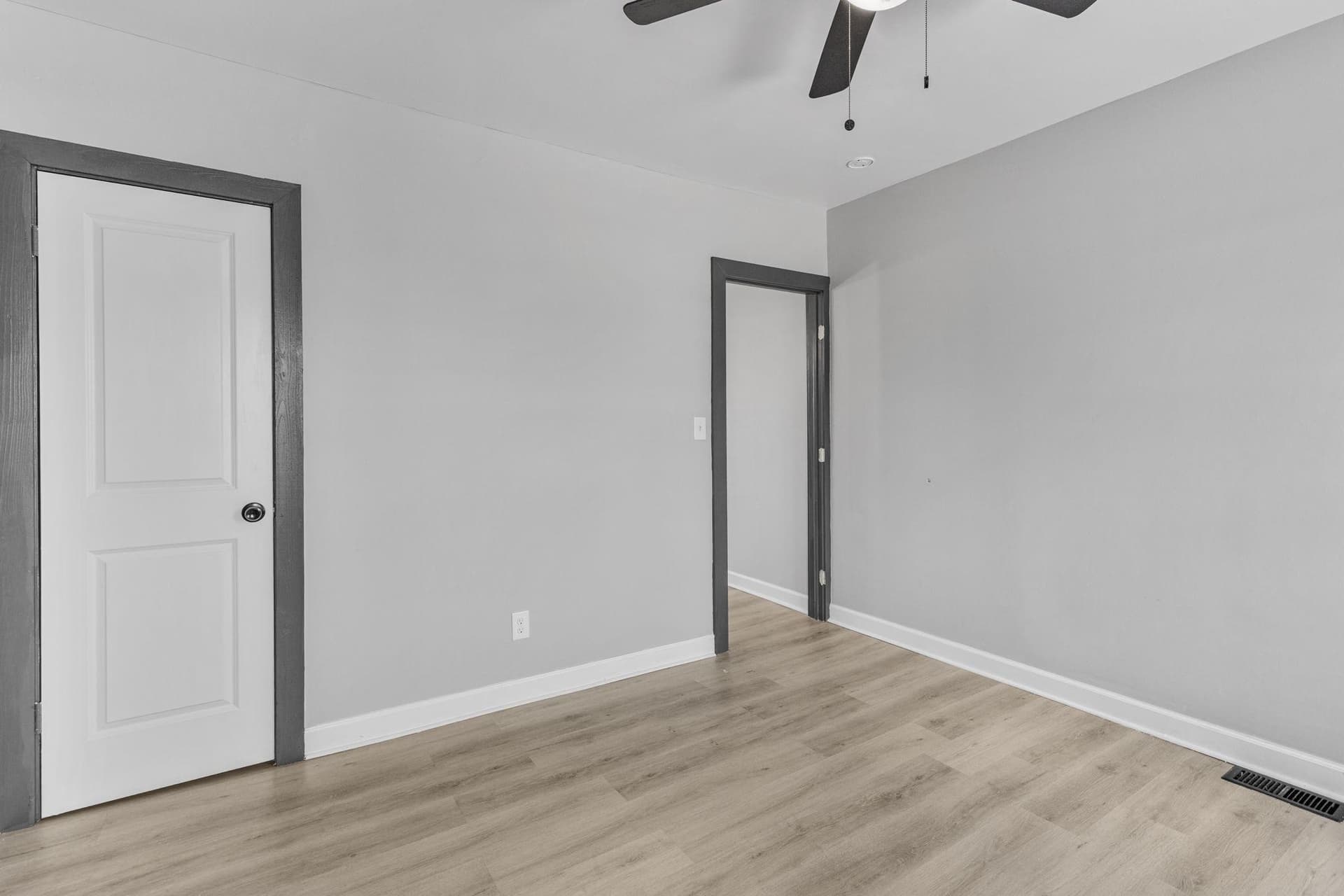 2532 Harford Road photo 23