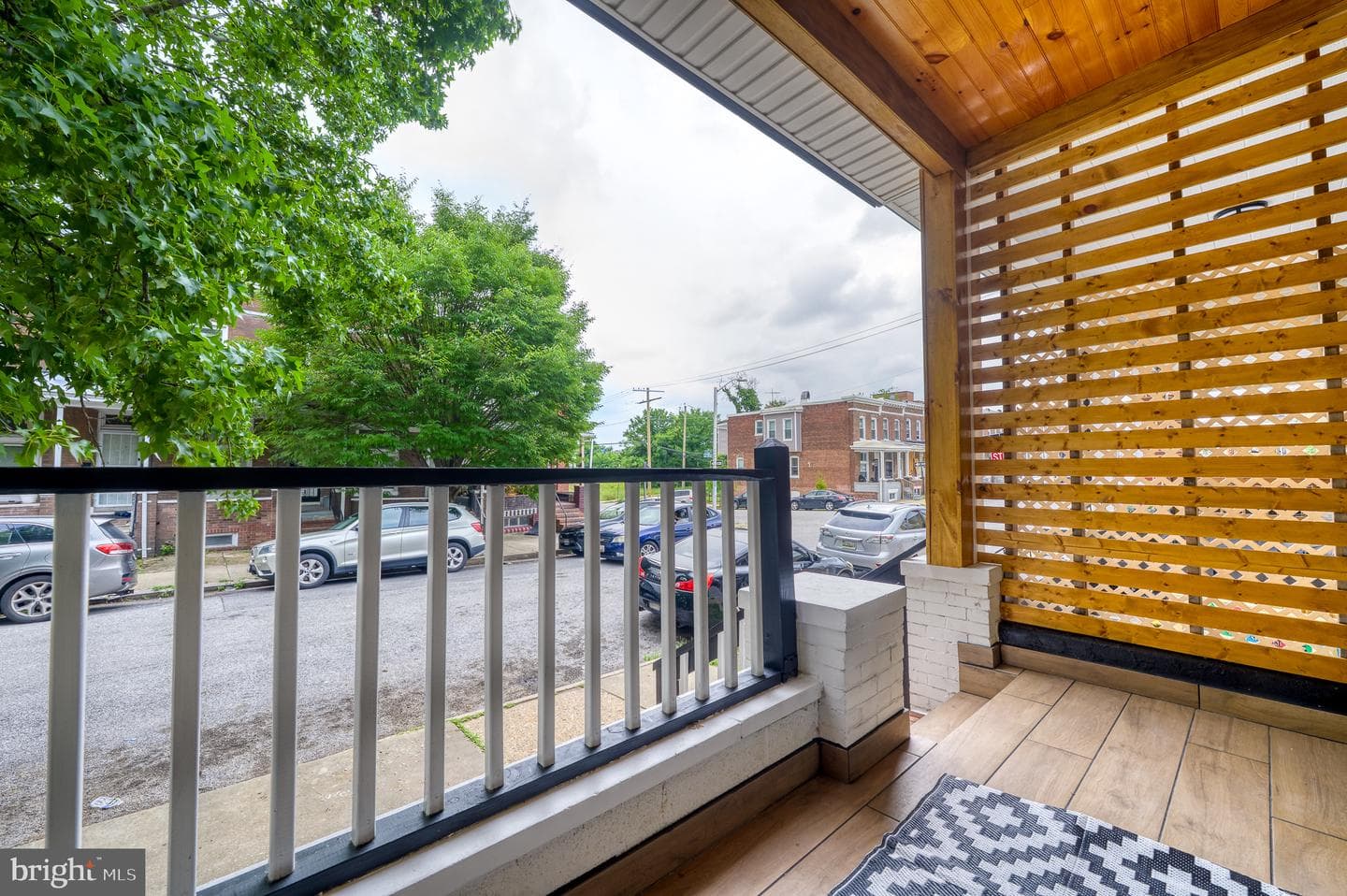 2106 Cliftwood Avenue photo 43