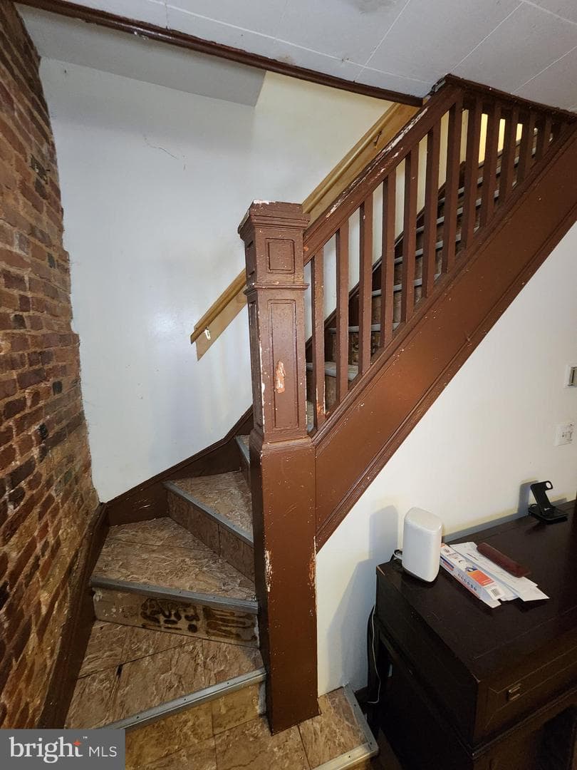 1333 Sargeant Street photo 35