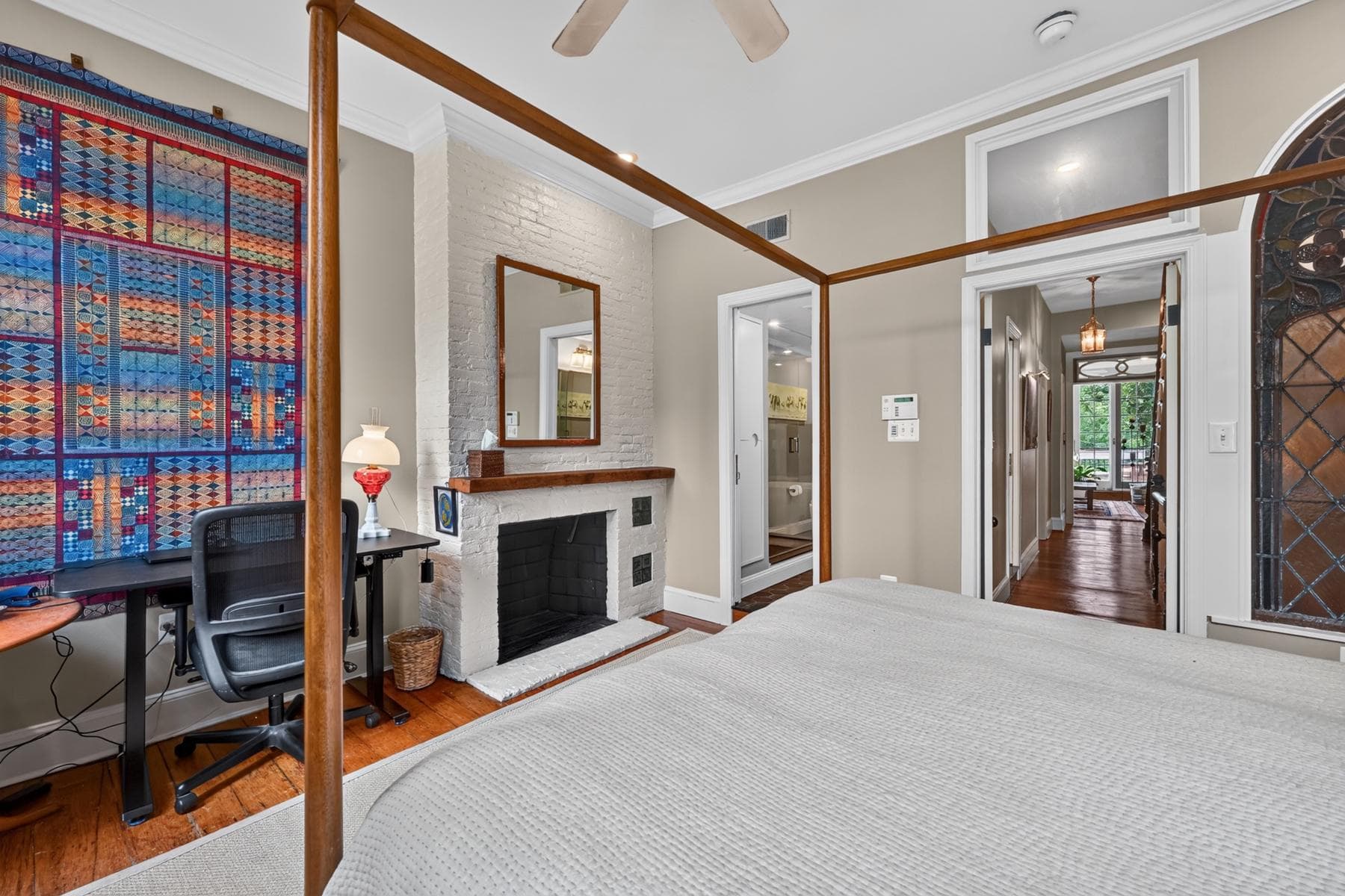 116 E Montgomery Street photo 16