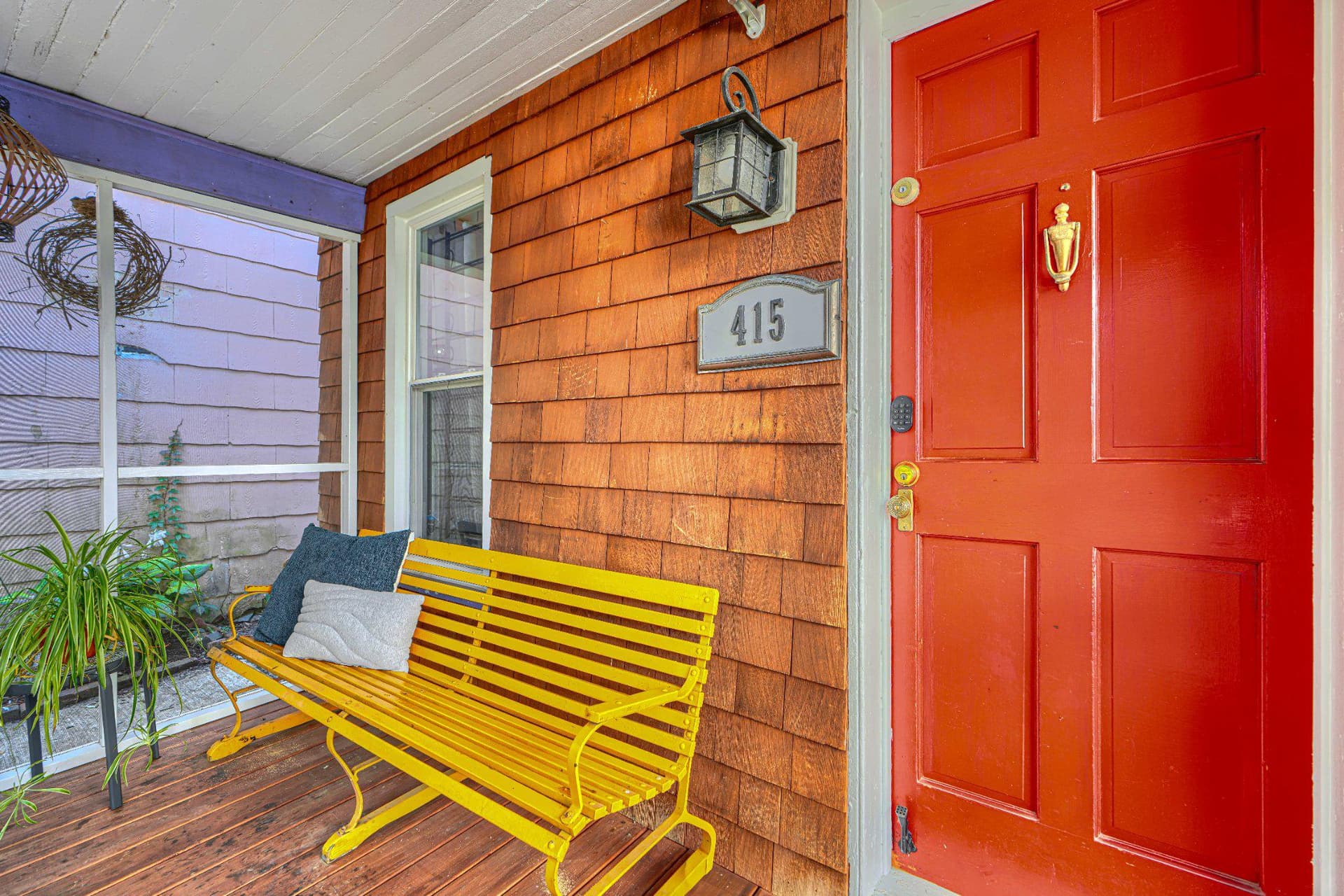 415 E 31st Street photo 4