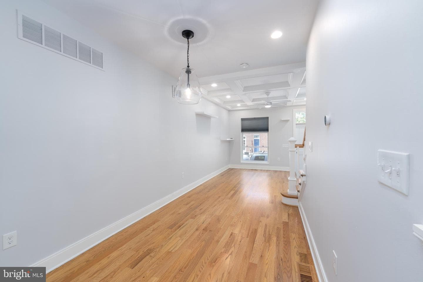 413 S Robinson Street photo 8