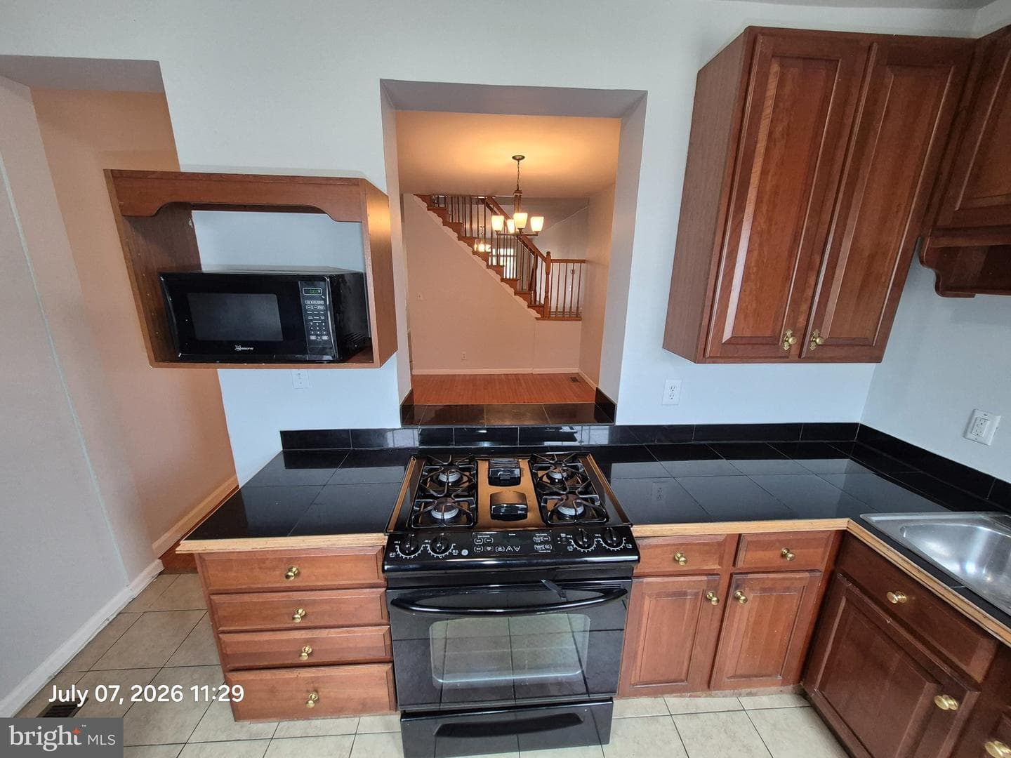 426 N Linwood Avenue photo 11