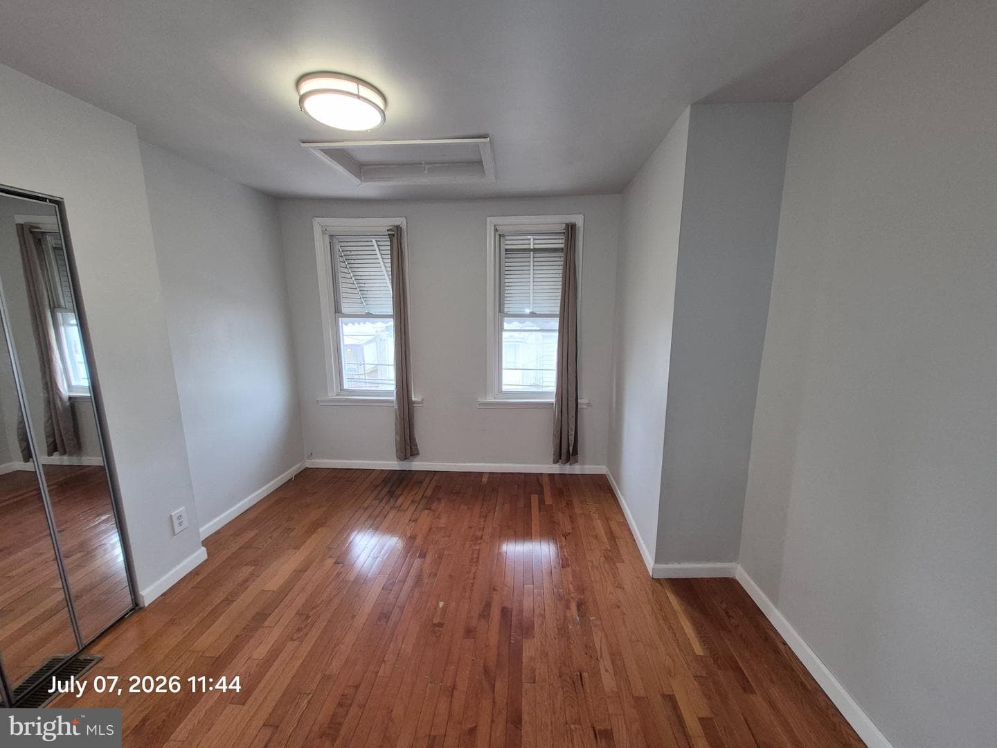426 N Linwood Avenue photo 15