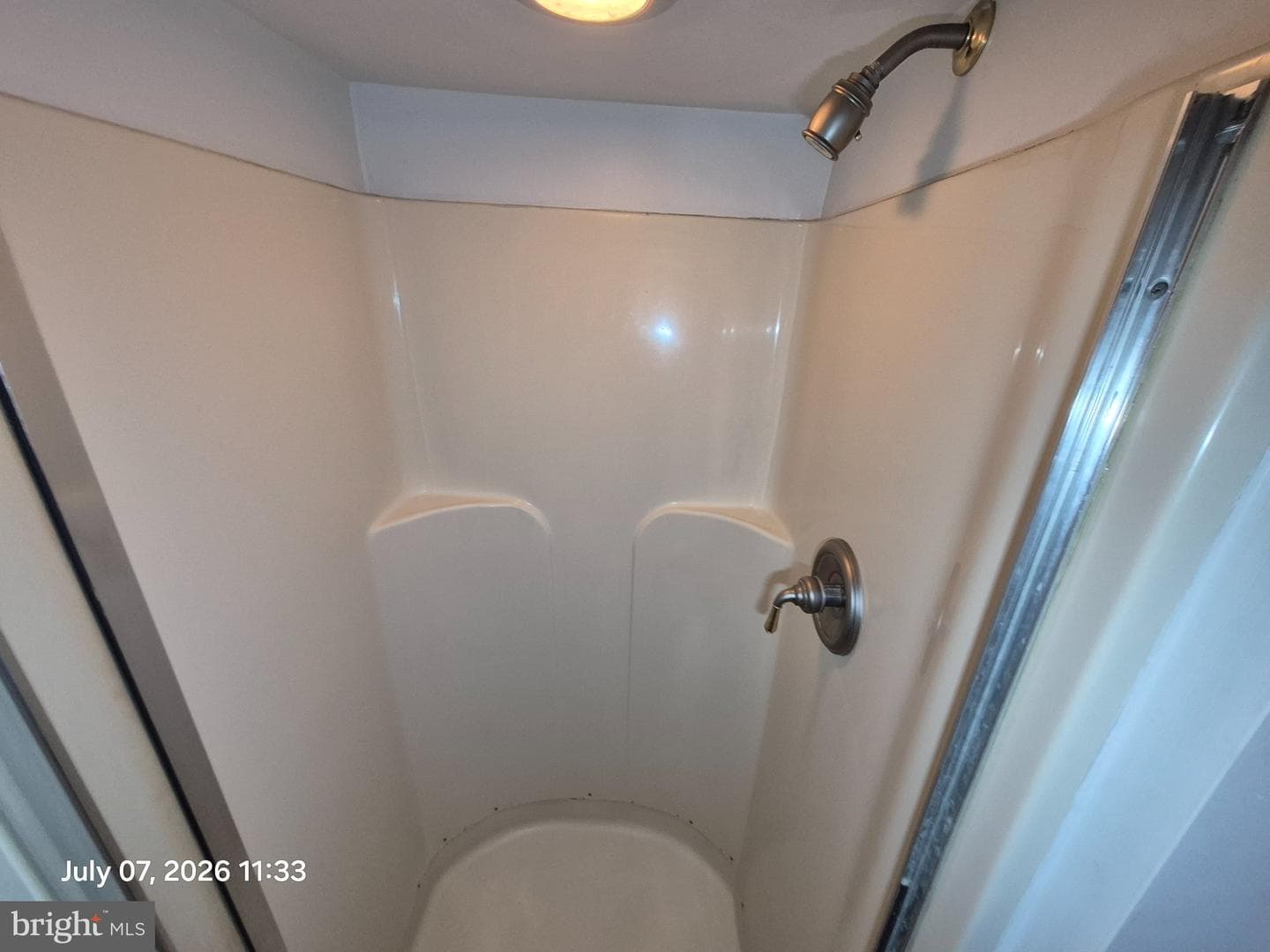 426 N Linwood Avenue photo 24