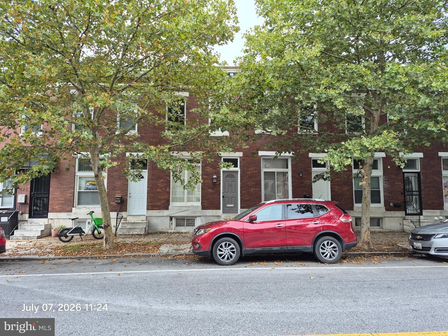 426 N Linwood Avenue photo 3