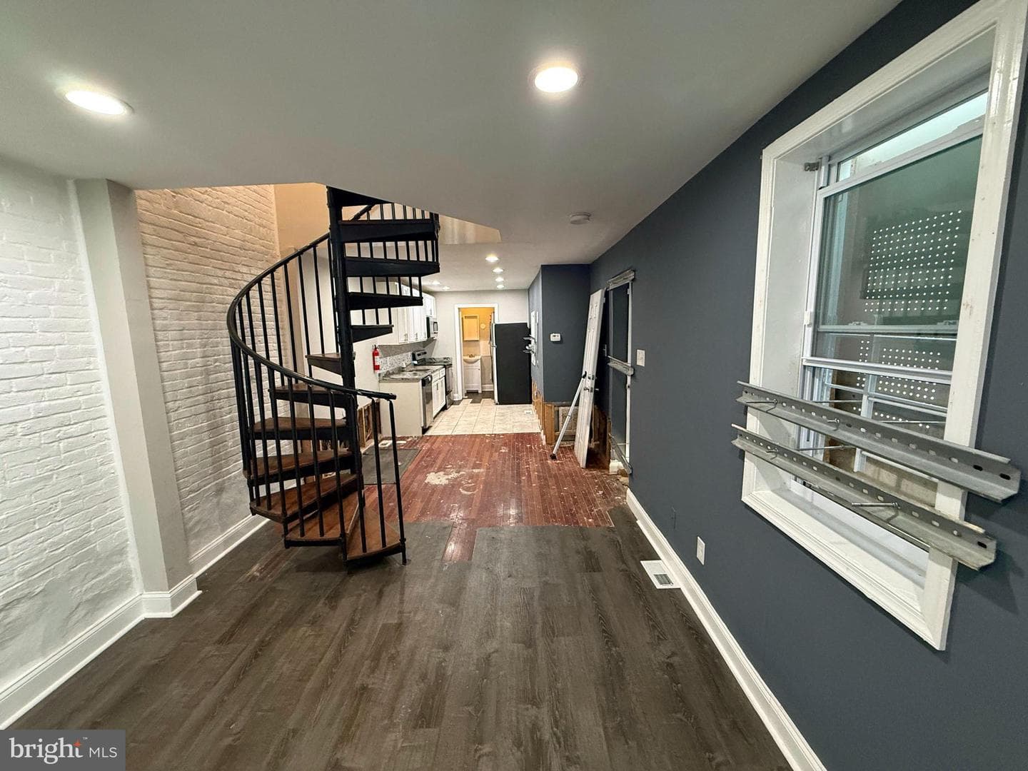1303 Washington Boulevard photo 7