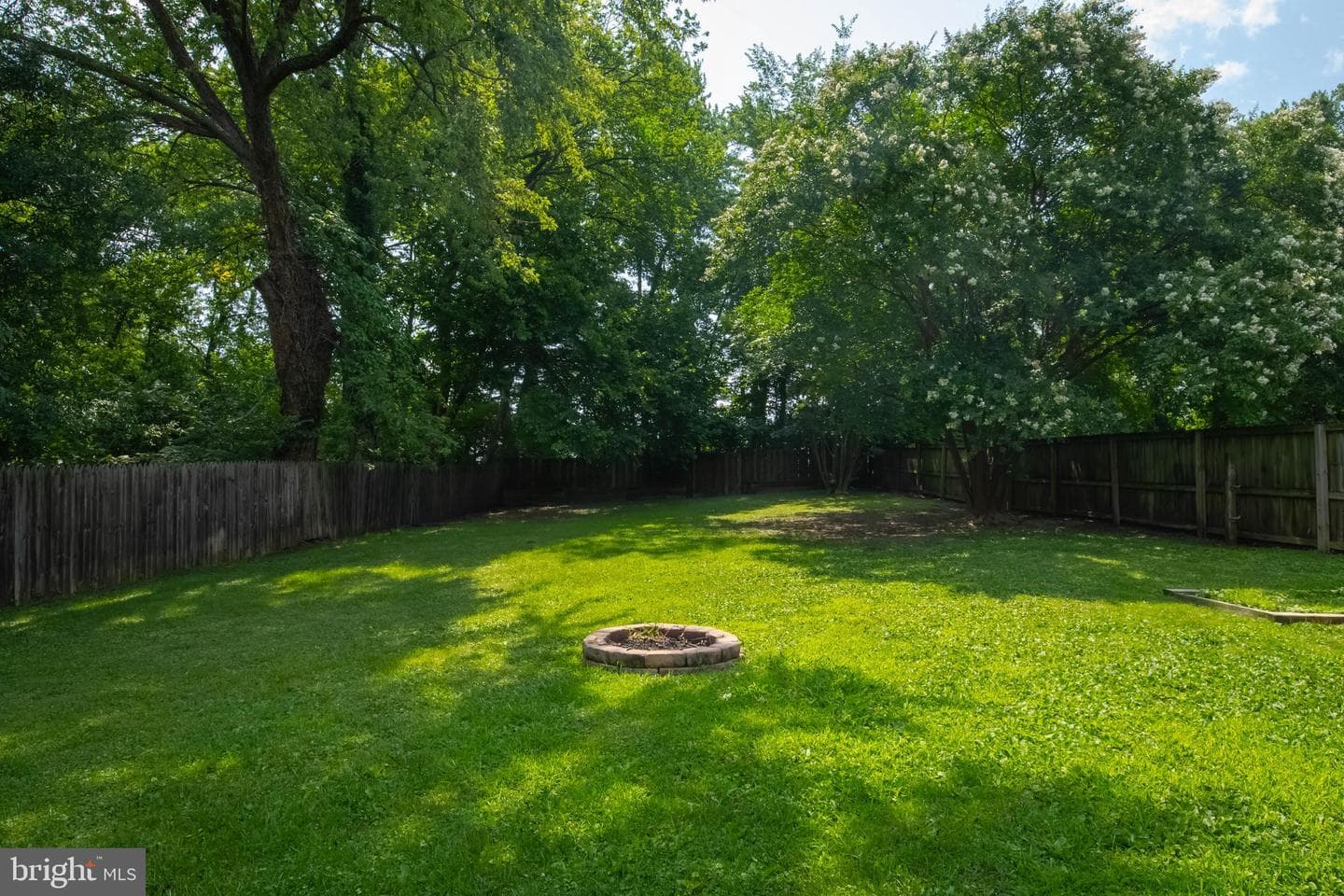 7719 Daniels Avenue photo 33