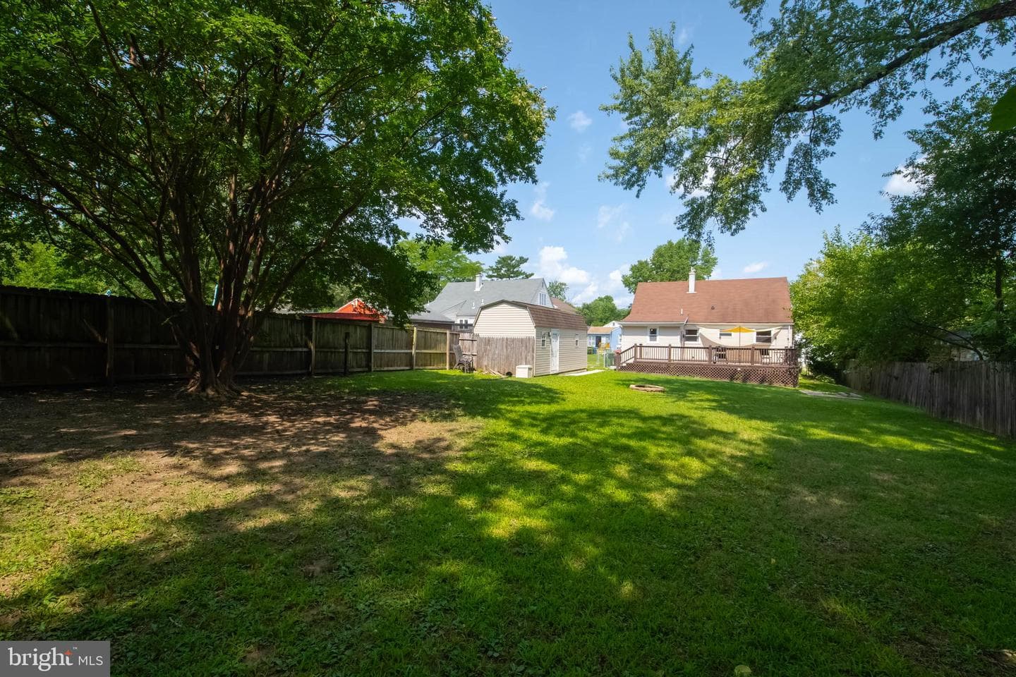 7719 Daniels Avenue photo 36