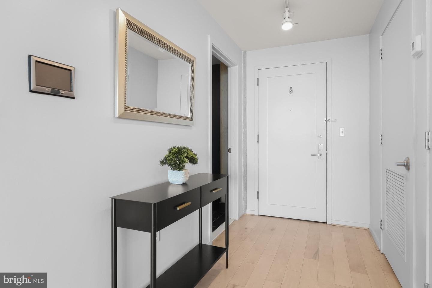 1200 Steuart Street #625 photo 3