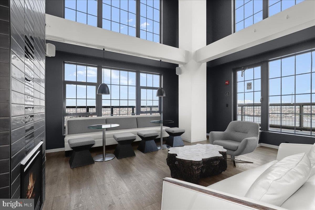 1200 Steuart Street #625 photo 60