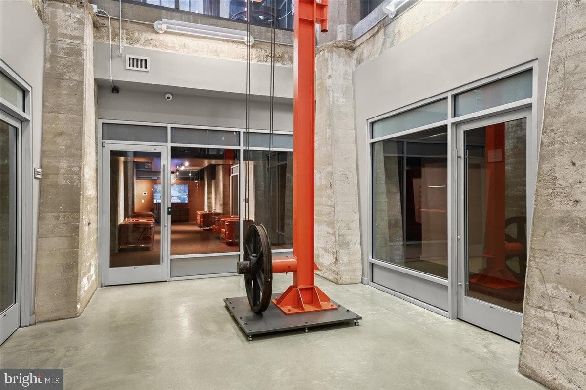 1200 Steuart Street #625 photo 68