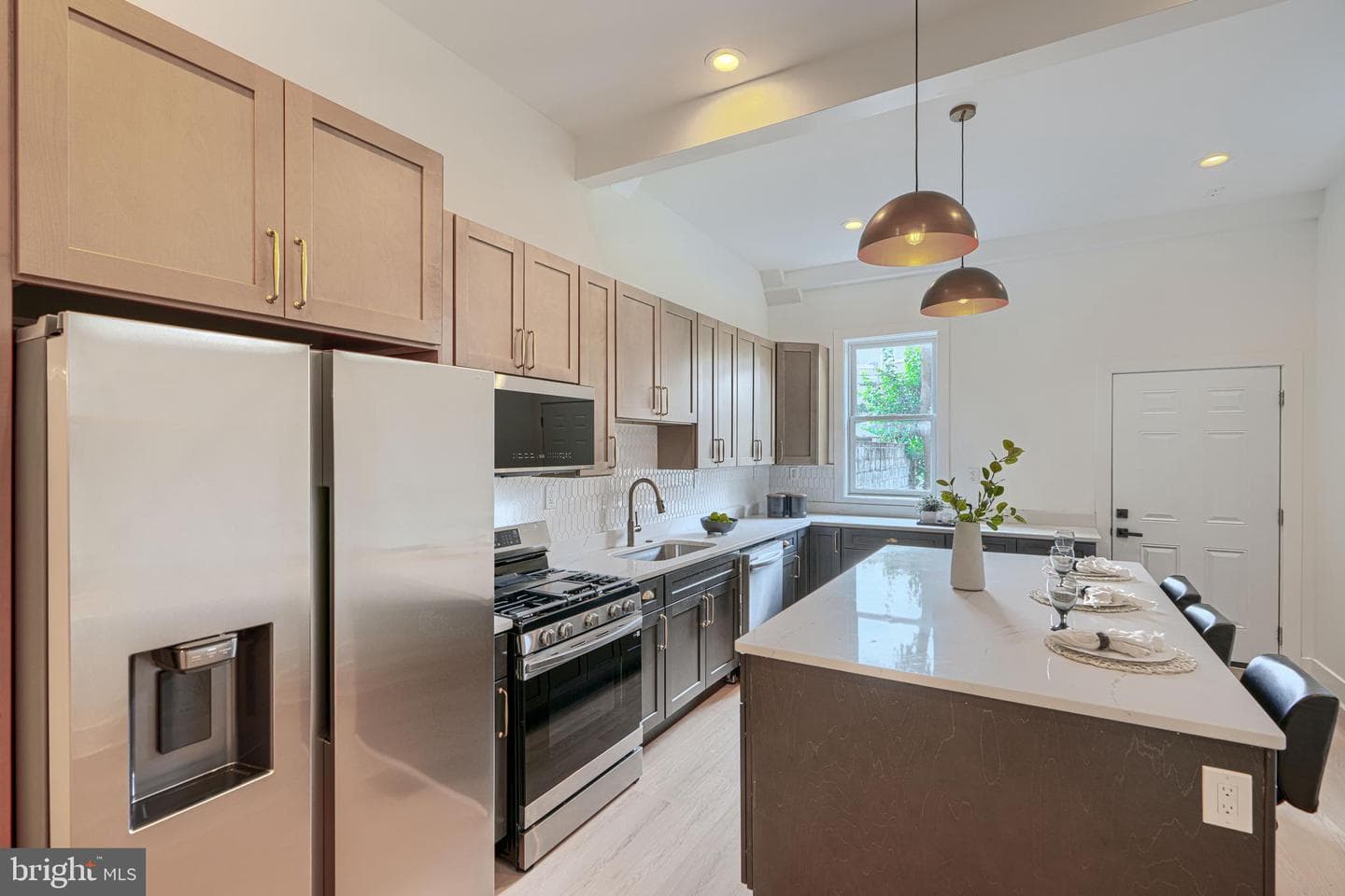 2118 Bolton Street photo 16