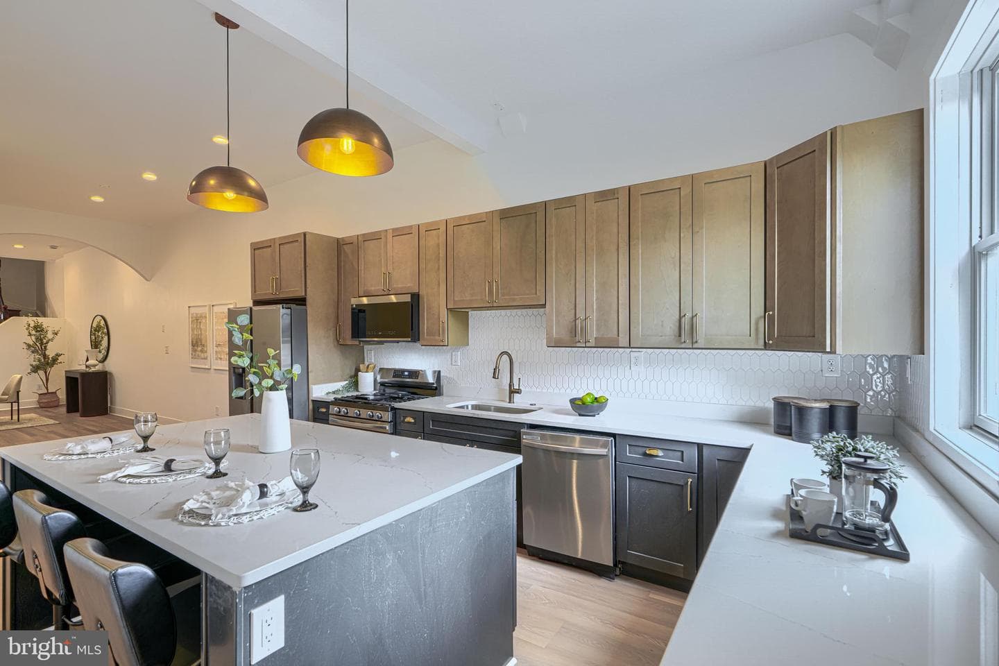 2118 Bolton Street photo 18