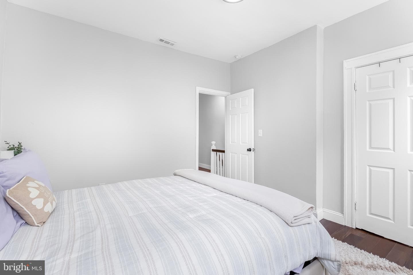 2831 Lake Avenue photo 19
