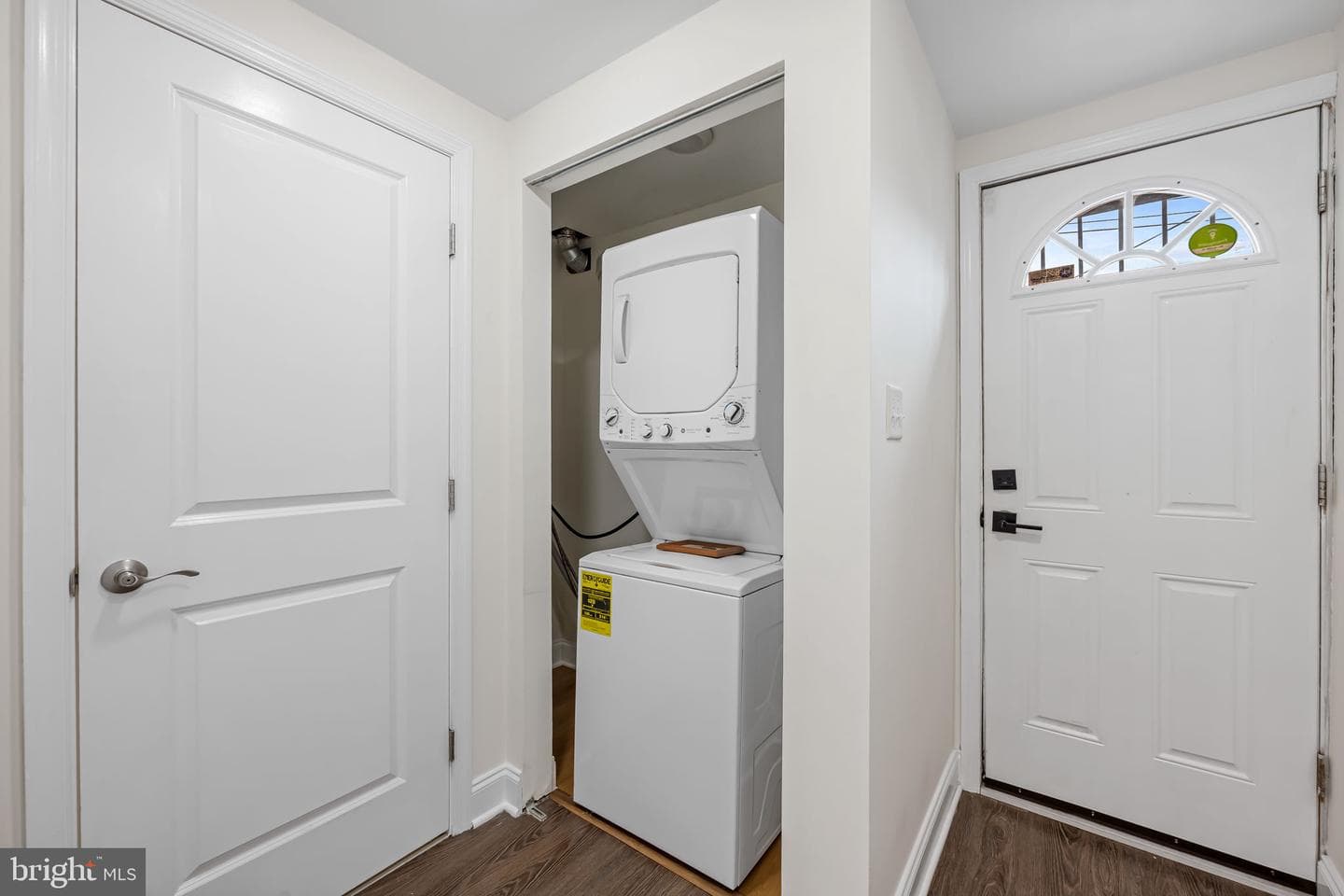 133 N Bradford Street N photo 17