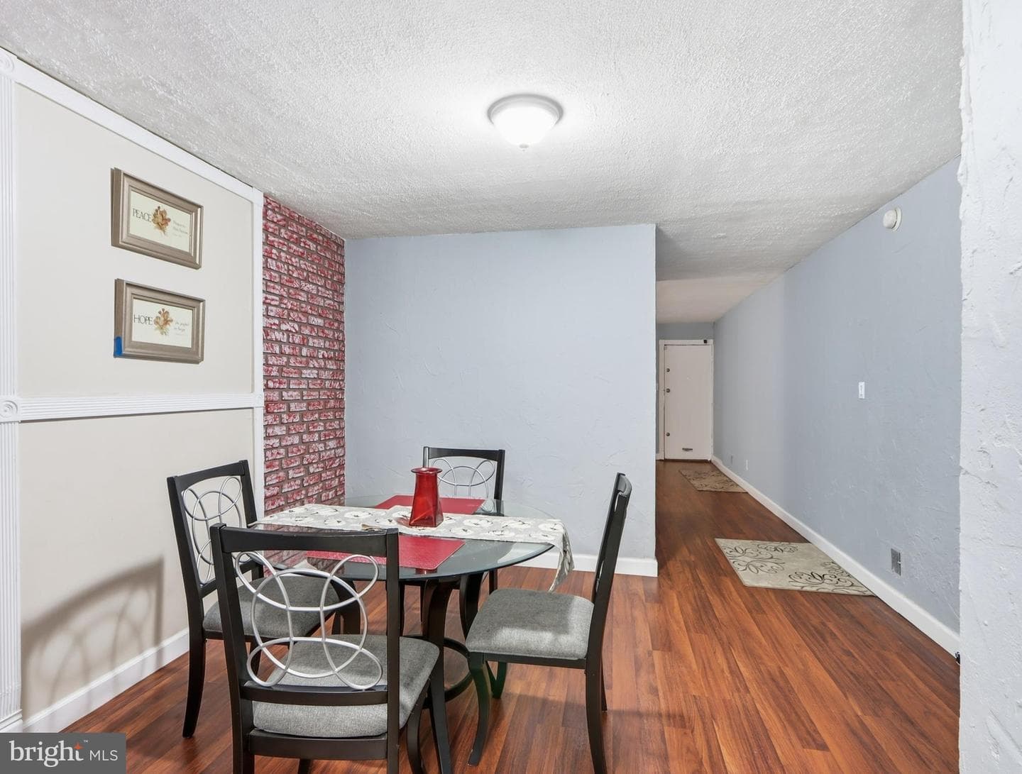 2423 Lauretta Avenue photo 9