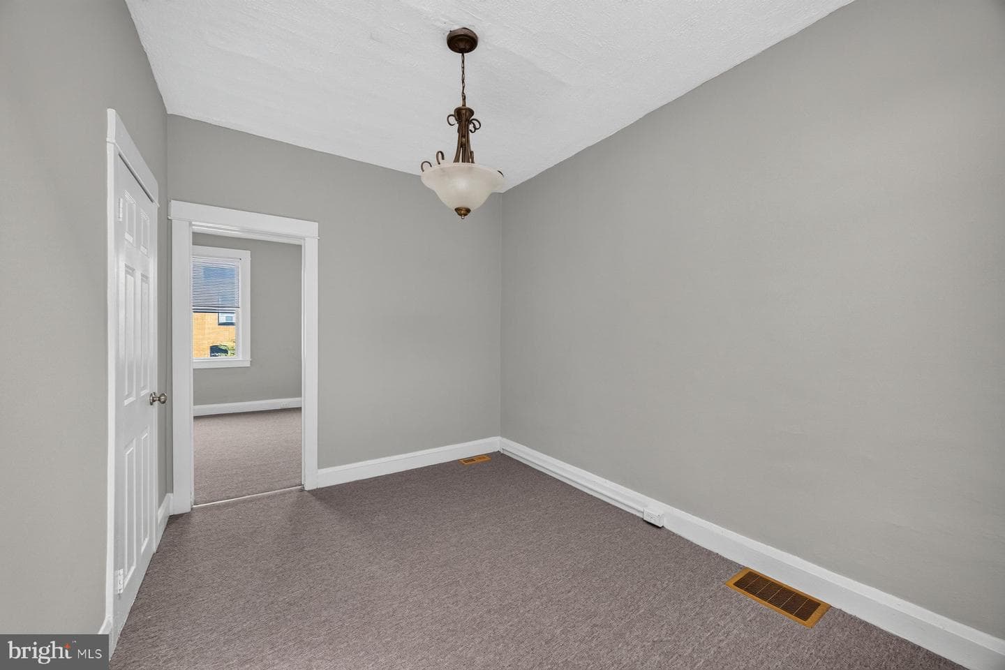 602 S Macon Street photo 20
