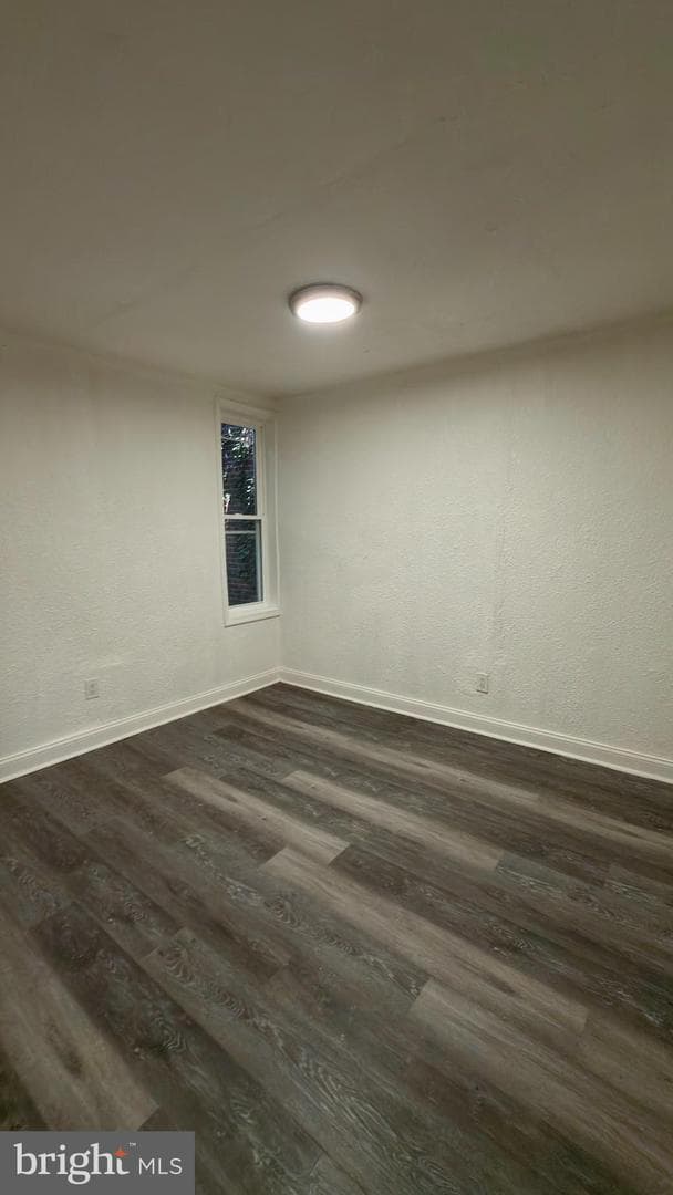 2124 Hollins Street photo 4