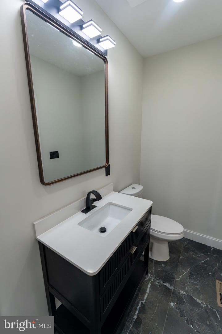 302 Gilmor Street photo 16