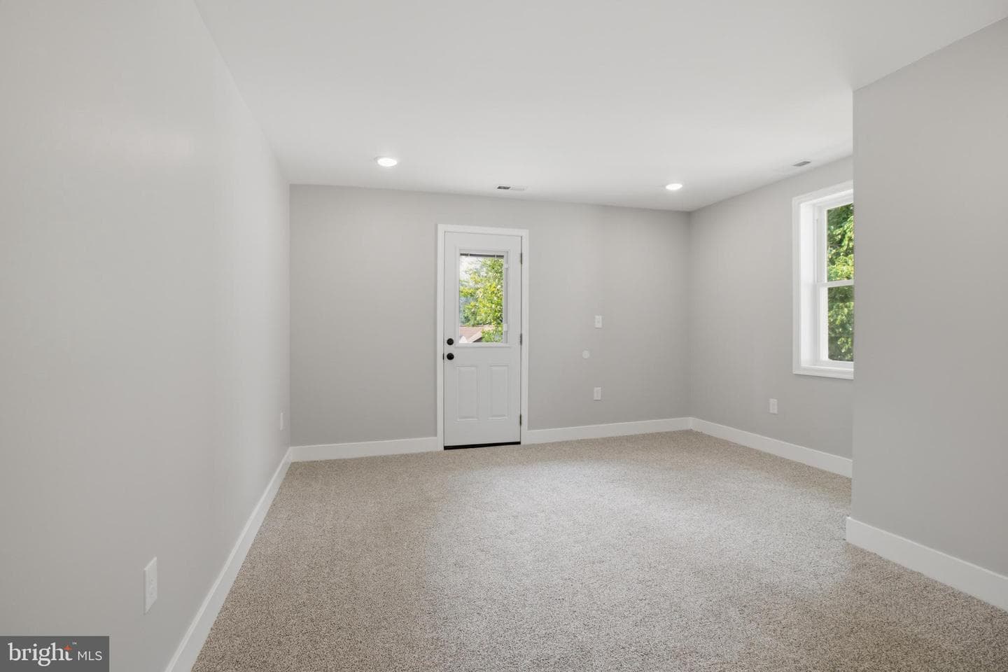 4011 Carlisle Avenue photo 26
