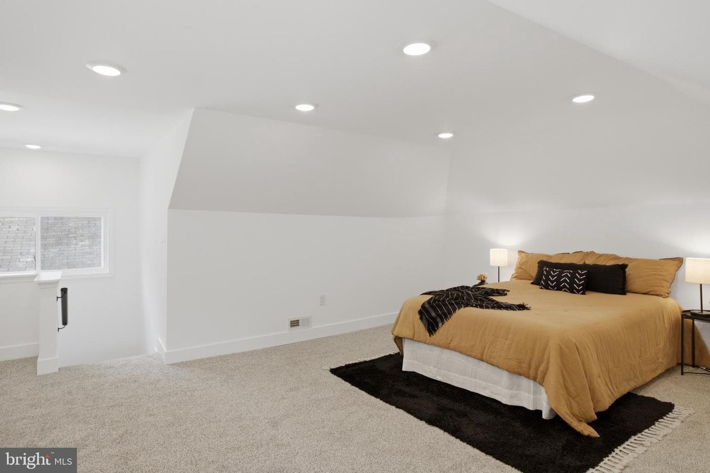 4011 Carlisle Avenue photo 33