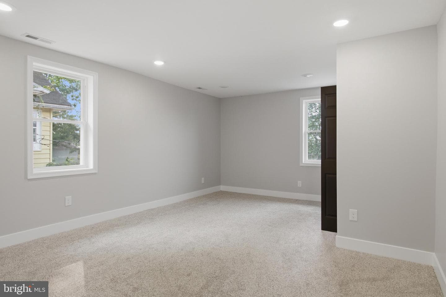 4011 Carlisle Avenue photo 35