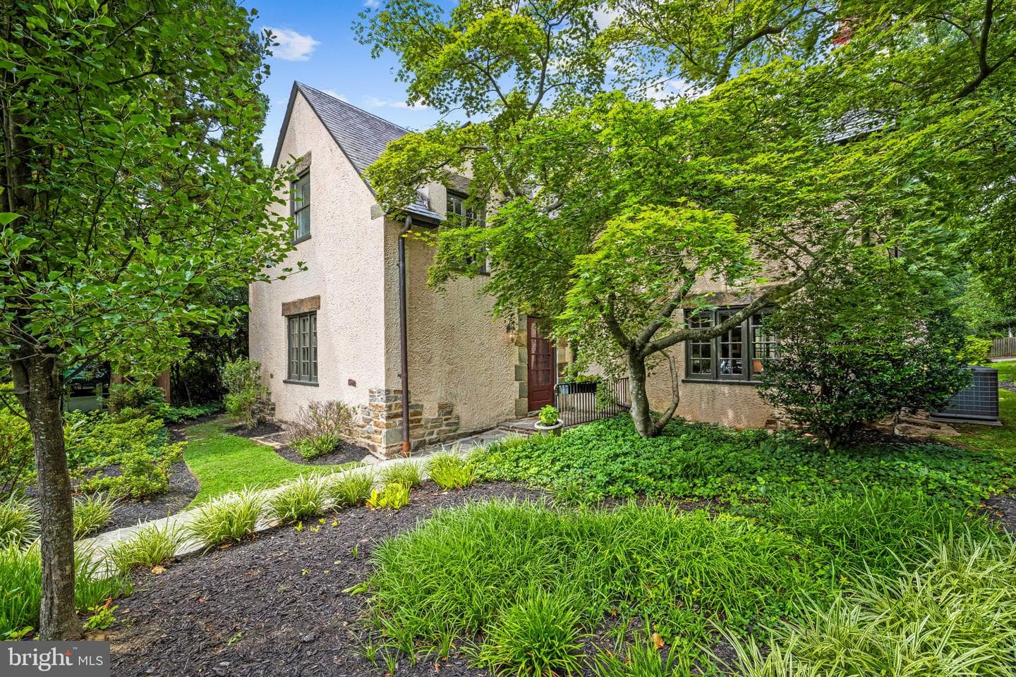 5106 Saint Albans Way, Baltimore