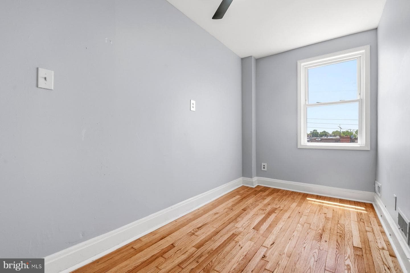 3839 Elmley Avenue photo 19