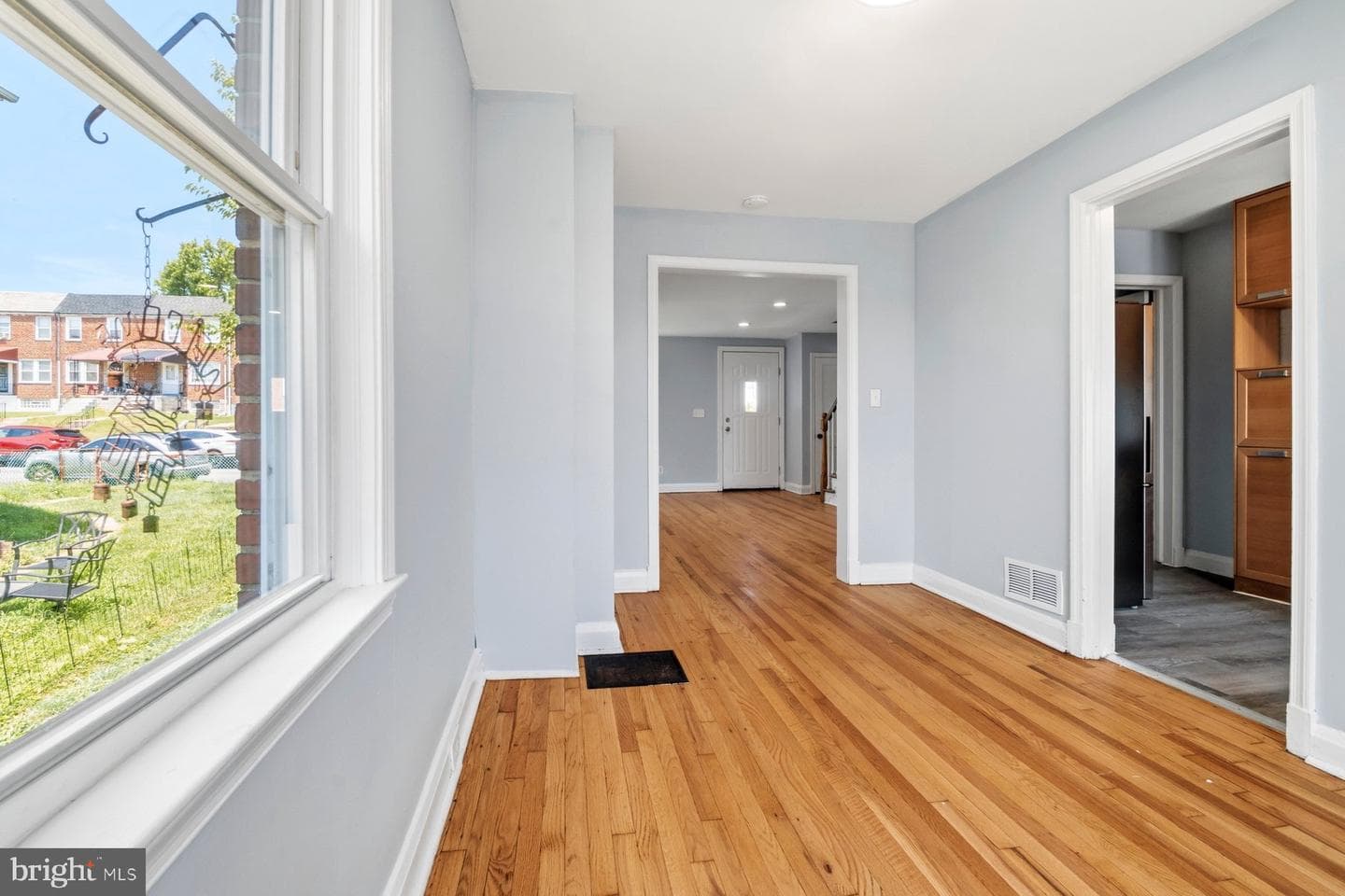 3839 Elmley Avenue photo 7