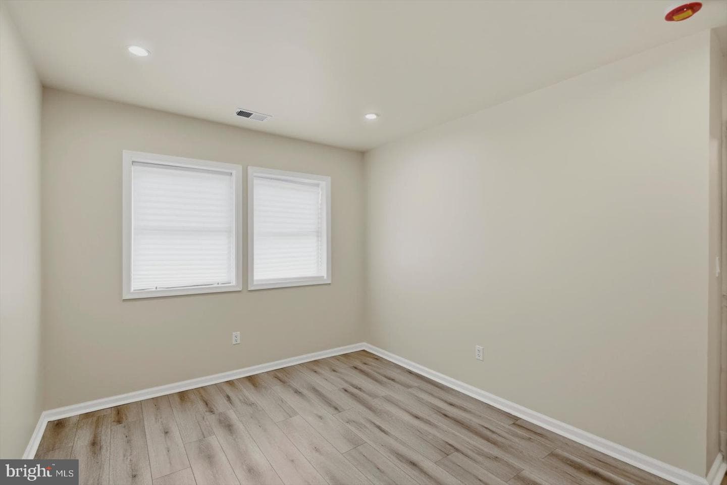 16 S Mount Olivet Lane photo 22