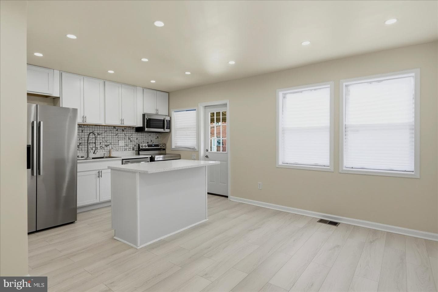 16 S Mount Olivet Lane photo 7