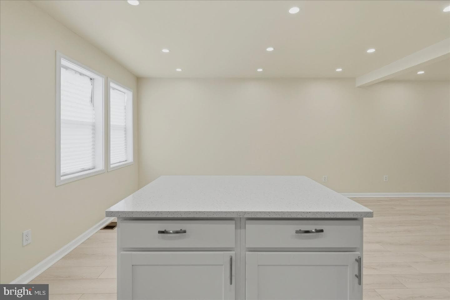 16 S Mount Olivet Lane photo 9