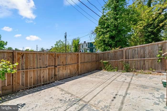 4816 Beaufort Avenue photo 32