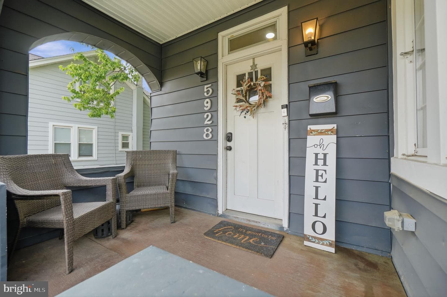 5978 Glenoak Avenue photo 4