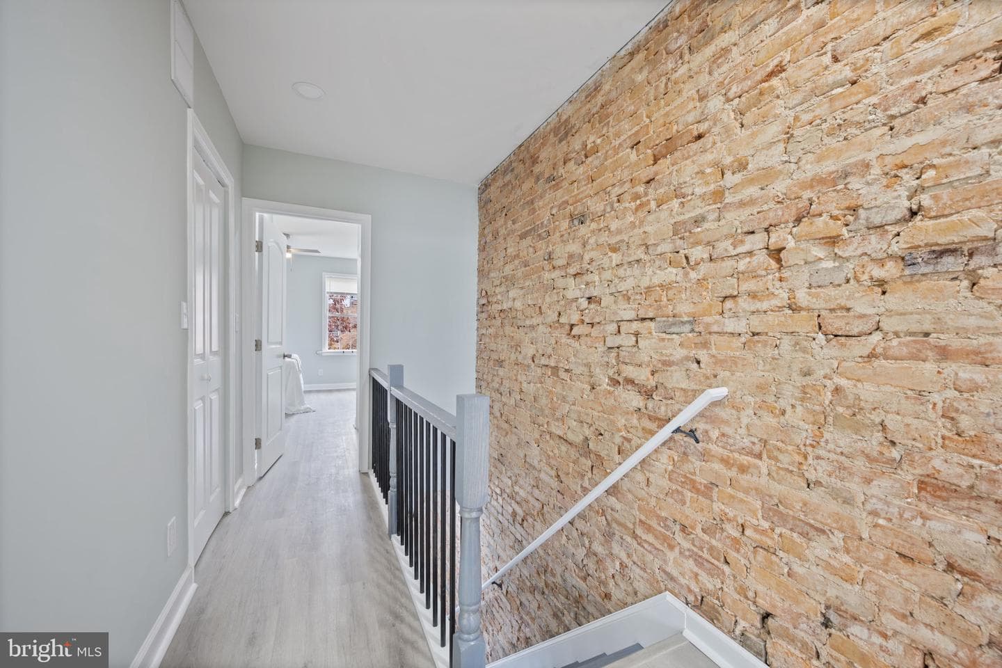 328 S Macon Street photo 7
