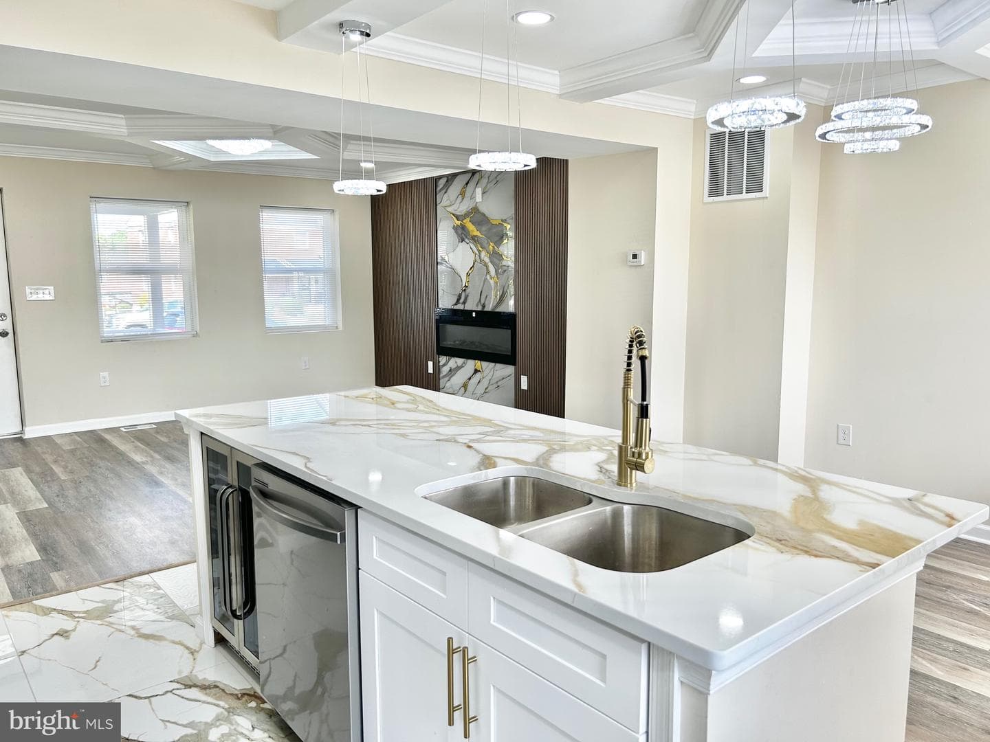 1609 Sherwood Avenue photo 11