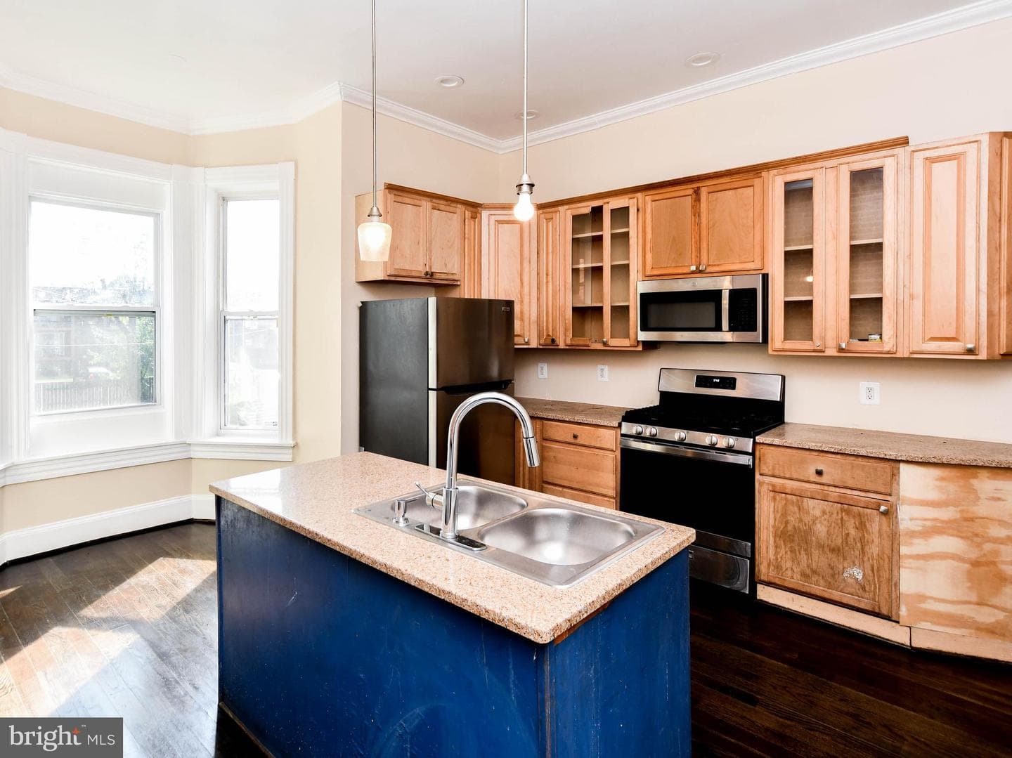 2035 Madison Avenue photo 13