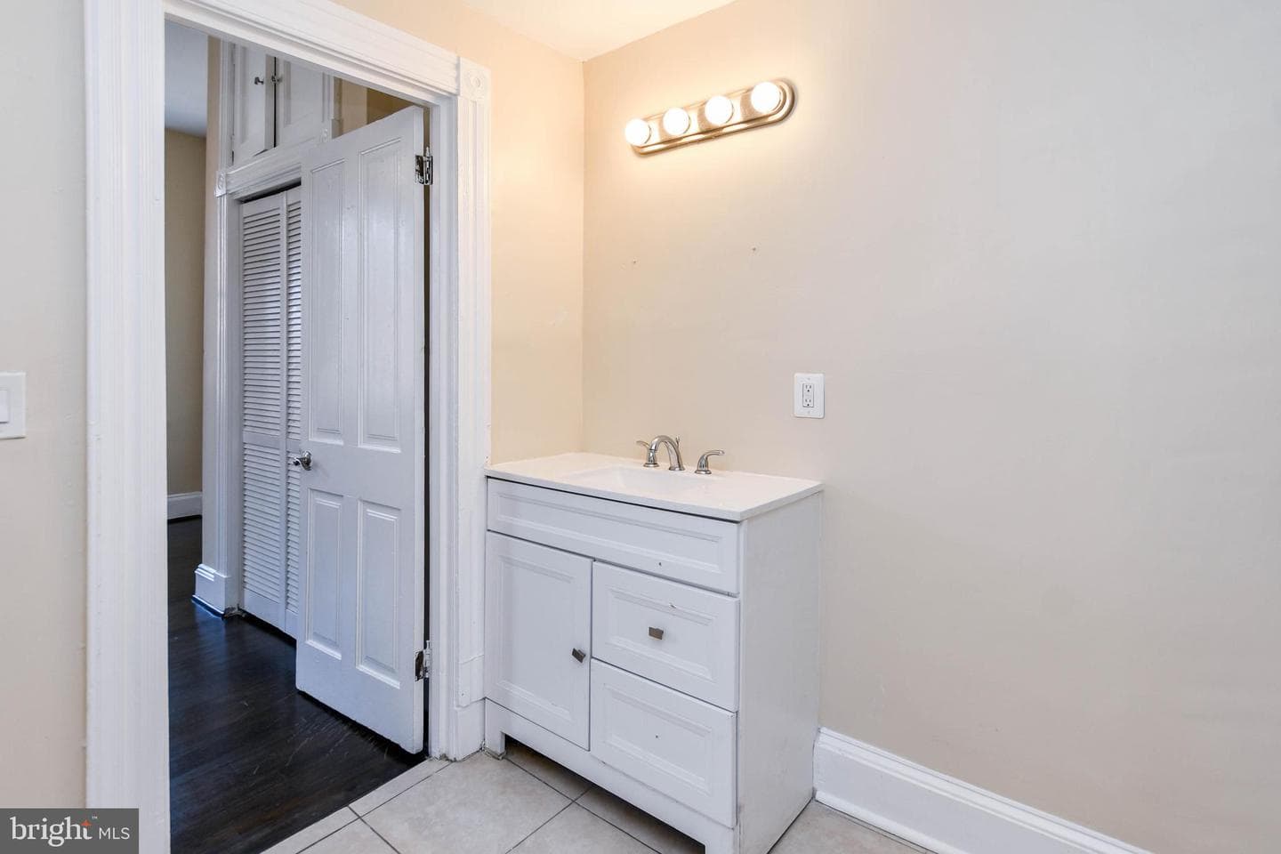 2035 Madison Avenue photo 25