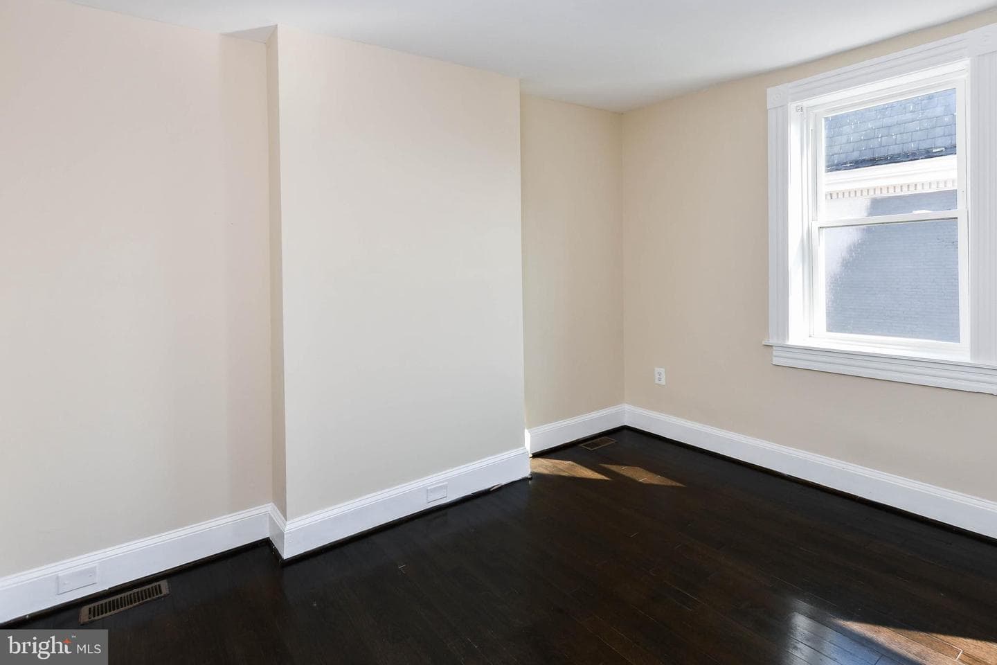 2035 Madison Avenue photo 28